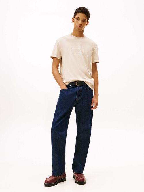 Playera-De-Cuello-Redondo-Con-Logo-De-Hombre-Tommy-Jeans-DM0DM22317-ABY