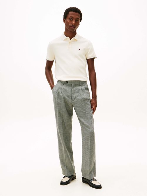 Polo-clasico-con-tapeta-y-logo-ideal-para-un-look-smart-casual-MW0MW41619-Z00