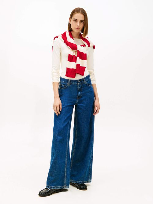 Playera-Slim-Con-Cuello-Barco-De-Mujer-Tommy-Hilfiger-WW0WW47309-AEF