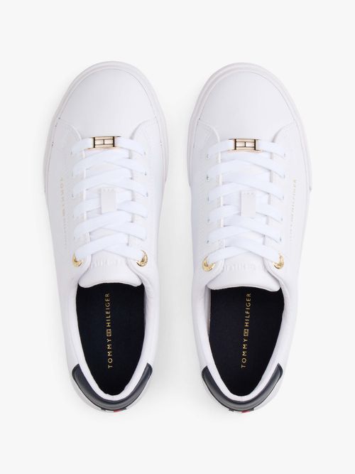 Tenis-con-logo-y-suela-texturizada-de-mujer-Tommy-Hilfiger-FW0FW08936-YBR