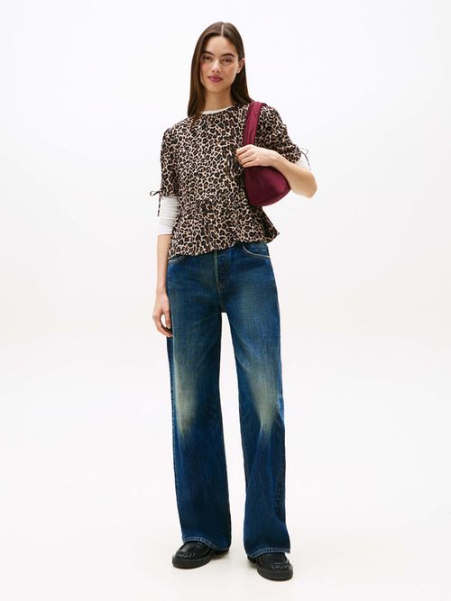 Blusa-Con-Manga-Corta-Y-Estampado-De-Leopardo-De-Mujer-Tommy-Jeans-DW0DW21458-0HD