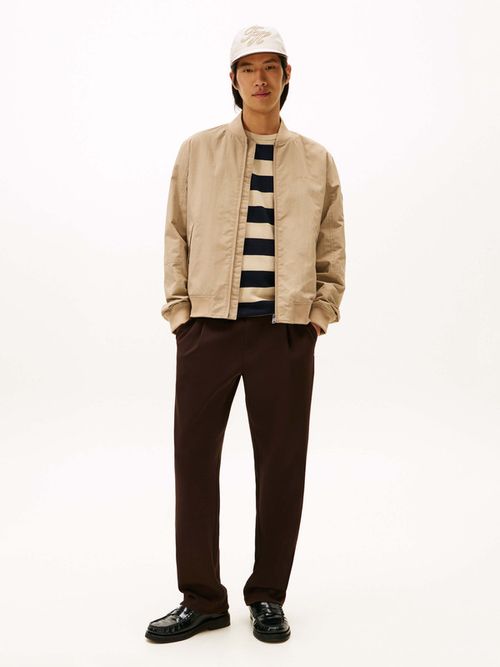 Chamarra-Funcional-Con-Diseno-Clasico-Y-Branding-Iconico-De-Hombre-Tommy-Hilfiger-MW0MW41959-AFE