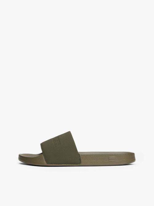 Sandalias-de-piscina-con-logo-tonal-de-hombre-Tommy-Hilfiger-FM0FM05619-RBN