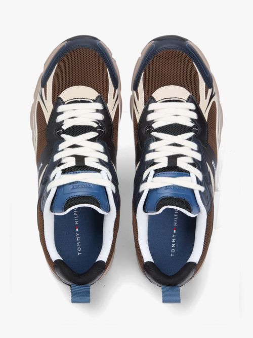 Tenis-modernos-de-uso-diario-con-suela-comoda-y-logo-FM0FM05843-GV0