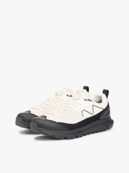 Tenis-modernos-de-uso-diario-con-suela-comoda-y-logo-FM0FM05723-YBL