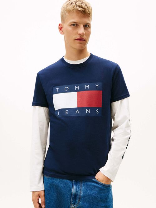 Playera-De-Cuello-Redondo-Con-Parche-De-Hombre-Tommy-Jeans-DM0DM22645-C1G