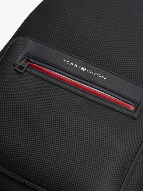 Mochila-Texturizada-Con-Logo-Metalico-De-Hombre-Tommy-Hilfiger-AM0AM14155-BDS