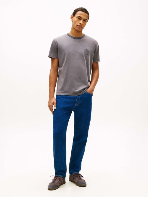 Playera-De-Cuello-Redondo-Y-Corte-Regular-De-Hombre-Tommy-Jeans-DM0DM21985-BDS