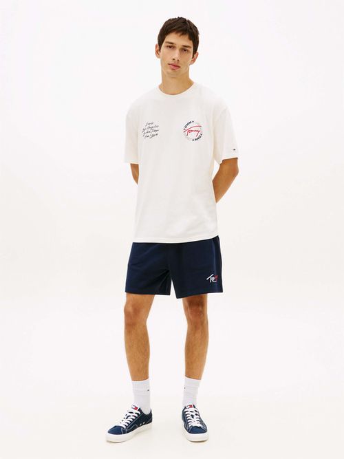 Playera-Amplia-Con-Logo-Trasero-De-Hombre-Tommy-Jeans-DM0DM22535-YBH