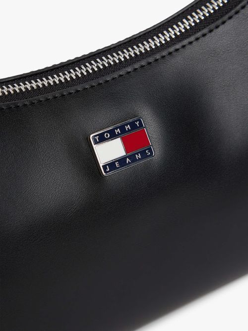 bolso-de-hombro-con-colgante-de-logo-de-mujer-tommy-hilfiger-aw0aw18458-bds