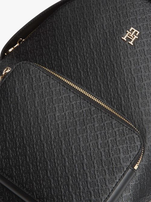 mochila-con-monogramas-th-en-bajo-relieve-de-mujer-tommy-hilfiger-aw0aw18852-bds