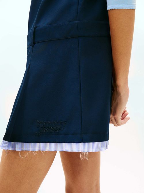 minivestido-plisado-con-logo-tonal-de-mujer-tommy-jeans-dw0dw22759-c1g