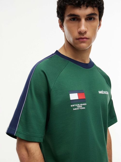 playera-corte-regular-con-bandera-de-mexico-para-hombre-mw0mw43897-l2n