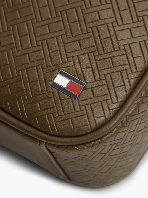 bolso-mensajero-modular-con-logo-en-relieve-am0am14193-gx9