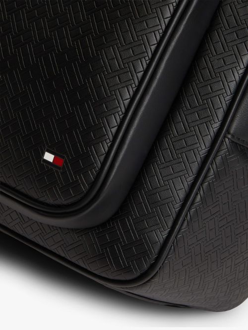mochila-curva-con-logos-en-relieve-am0am14186-bds