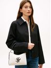 bolsa-de-mano-con-logo-texturizado-aw0aw18623-aeo