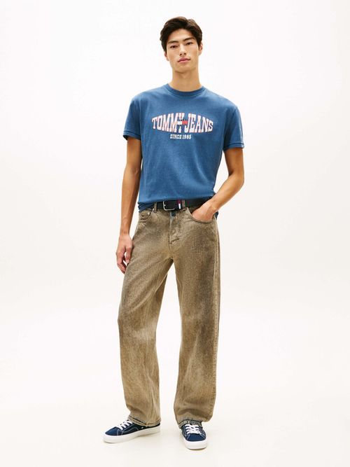 playera-corte-regular-con-logo-tommy-jeans-dm0dm22520-c1g