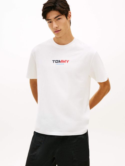 playera-con-estampado-tommy-jeans-dm0dm22534-ybl