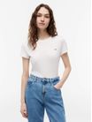 playera-slim-de-cuello-redondo-con-logo-bordado-para-mujer-dw0dw20459-ybl
