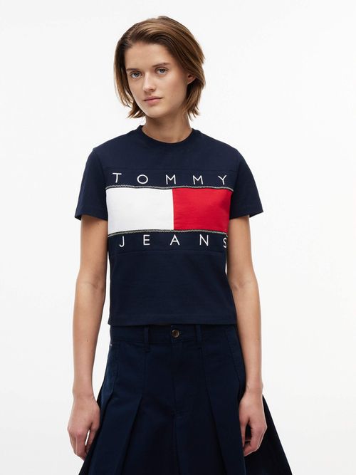 playera-con-logo-de-tommy-para-mujer-dw0dw22818-c1g